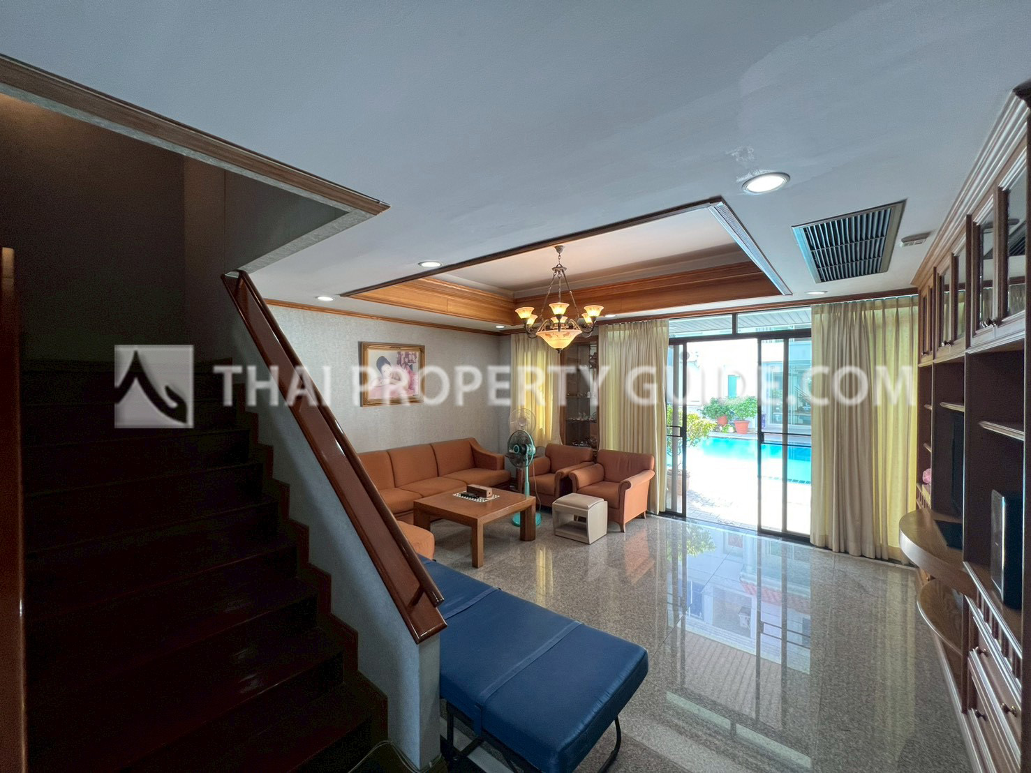 Townhouse in Sukhumvit 